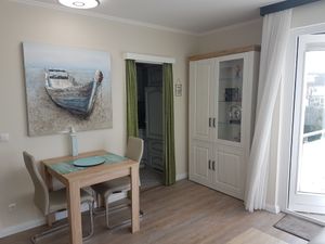 22297085-Ferienwohnung-2-Grömitz-300x225-2