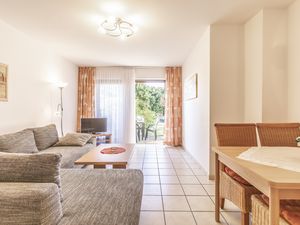 21729407-Ferienwohnung-4-Grömitz-300x225-0