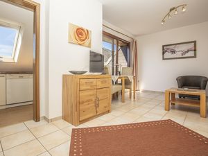 21729403-Ferienwohnung-3-Grömitz-300x225-1