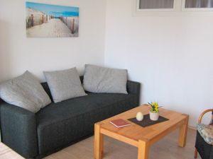 21621015-Ferienwohnung-4-Grömitz-300x225-1