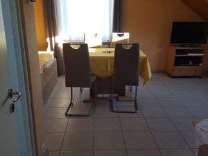 21621555-Ferienwohnung-4-Grömitz-300x225-2