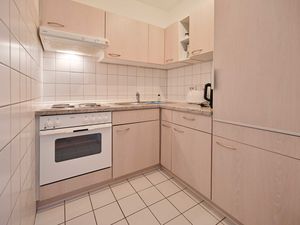 23349417-Ferienwohnung-4-Grömitz-300x225-4