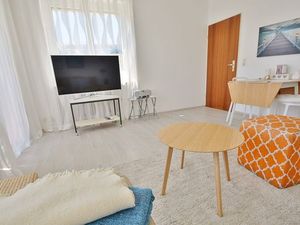 23526074-Ferienwohnung-2-Grömitz-300x225-2