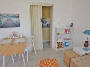 23526074-Ferienwohnung-2-Grömitz-300x225-4