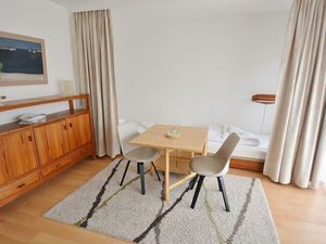 23526060-Ferienwohnung-4-Grömitz-300x225-5