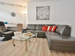 23527562-Ferienwohnung-4-Grömitz-300x225-4