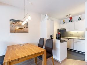 23527548-Ferienwohnung-4-Grömitz-300x225-4