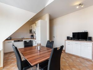 23527555-Ferienwohnung-4-Grömitz-300x225-3