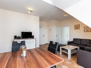 23527555-Ferienwohnung-4-Grömitz-300x225-4