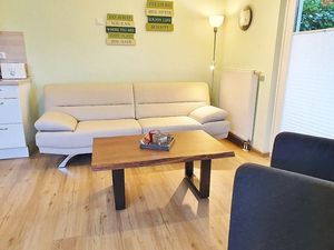 23525942-Ferienwohnung-4-Grömitz-300x225-5