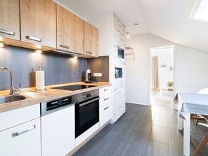 23527510-Ferienwohnung-4-Grömitz-300x225-3