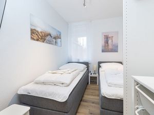 23525924-Ferienwohnung-4-Grömitz-300x225-4