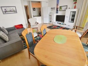 23527559-Ferienwohnung-5-Grömitz-300x225-3