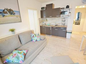 23526069-Ferienwohnung-3-Grömitz-300x225-4