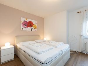 23527513-Ferienwohnung-4-Grömitz-300x225-4