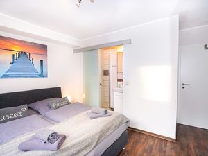 23996559-Ferienwohnung-6-Grömitz-300x225-0