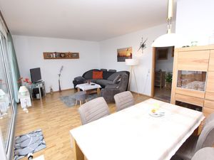 23883309-Ferienwohnung-3-Grömitz-300x225-5