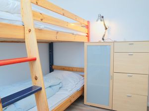 23883327-Ferienwohnung-4-Grömitz-300x225-4