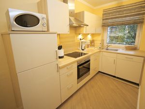 23883329-Ferienwohnung-4-Grömitz-300x225-1