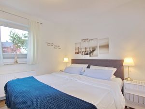 23883332-Ferienwohnung-4-Grömitz-300x225-3