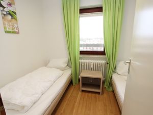 23883362-Ferienwohnung-4-Grömitz-300x225-3