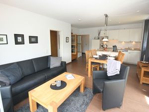 23883368-Ferienwohnung-4-Grömitz-300x225-5