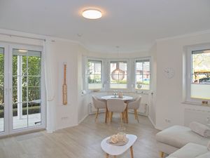 23883407-Ferienwohnung-4-Grömitz-300x225-5