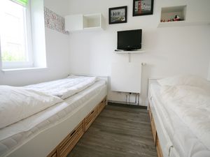 23883432-Ferienwohnung-4-Grömitz-300x225-2