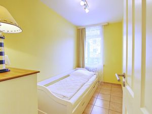 23883475-Ferienwohnung-4-Grömitz-300x225-3