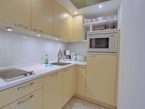 23883488-Ferienwohnung-4-Grömitz-300x225-1