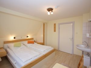 23883509-Ferienwohnung-4-Grömitz-300x225-2