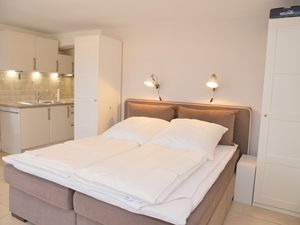 23883513-Ferienwohnung-2-Grömitz-300x225-2