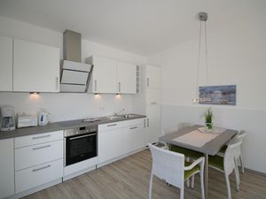 23883519-Ferienwohnung-4-Grömitz-300x225-1