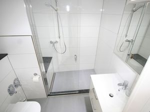 23883514-Ferienwohnung-4-Grömitz-300x225-3