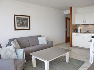 23883555-Ferienwohnung-4-Grömitz-300x225-2