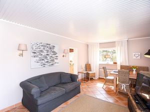 23886605-Ferienwohnung-4-Grömitz-300x225-4