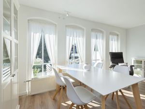 23704070-Ferienwohnung-4-Grömitz-300x225-2