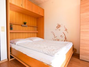 23502861-Ferienwohnung-4-Grömitz-300x225-5