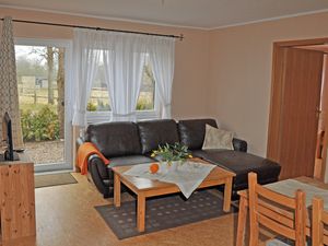 23481936-Ferienwohnung-4-Grömitz-300x225-4