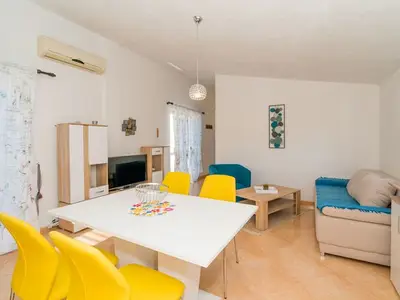 Ferienwohnung für 3 Personen in Grohote 4/10