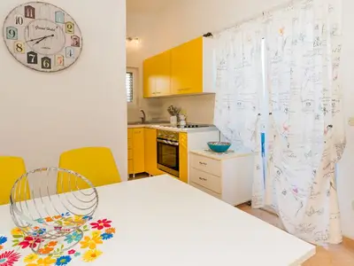 Ferienwohnung für 3 Personen in Grohote 10/10