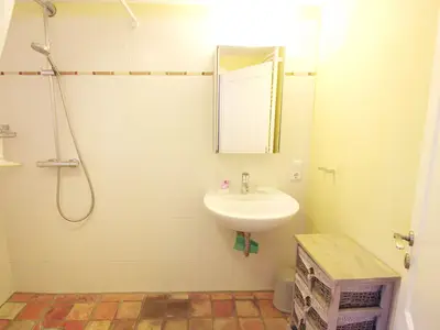 Ferienwohnung für 2 Personen (50 m²) in Lenste 9/10