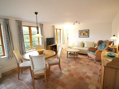 Ferienwohnung für 2 Personen (50 m²) in Lenste 3/8