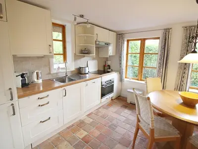 Ferienwohnung für 2 Personen (50 m²) in Lenste 4/8