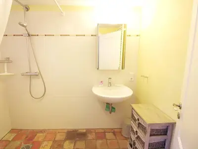 Ferienwohnung für 2 Personen (50 m²) in Lenste 7/8