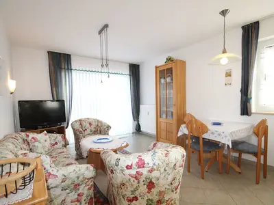 Ferienwohnung für 3 Personen (46 m²) in Grömitz 1/8