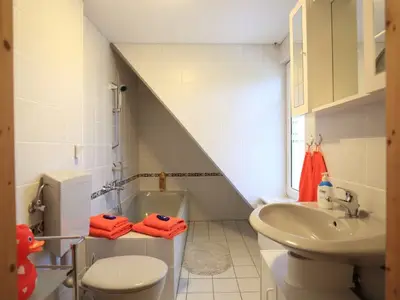 Badezimmer mit Wanne