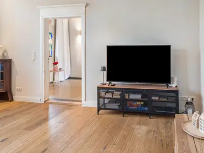 Photo, INSIDE, OUTSIDE