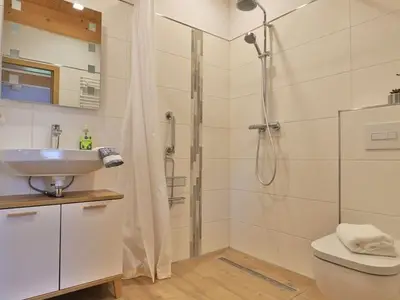Ferienwohnung für 8 Personen (200 m²) in Groß Schwansee 6/10