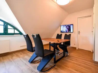 Essbereich. Esstisch für 4 Personen